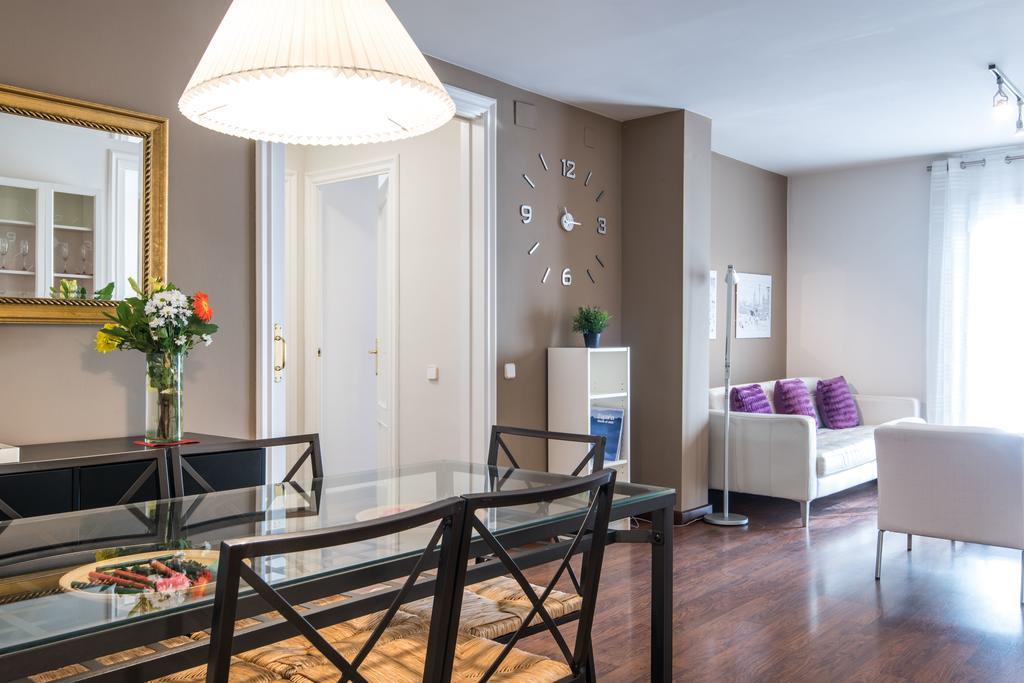 Be Barcelona Eixample Urquinaona II Apartamento Exterior foto